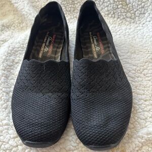 Skechers Women's Black Textured Loafers